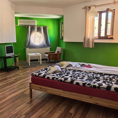 4 Rooms Plovdiv Bagian luar foto